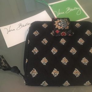 Vera Bradley wallet. NWT